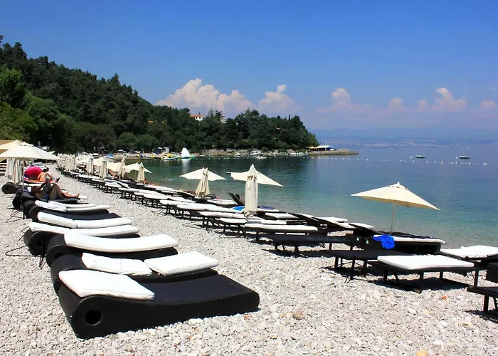 Appartamento By The Sea Medveja, Opatija - 7720 *